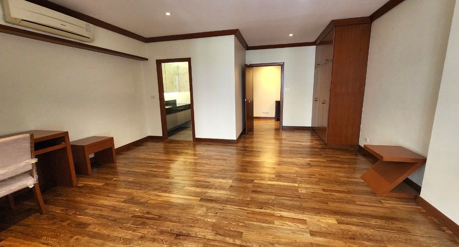 出租 4 卧室 公寓 在 Khlong Toei, 曼谷