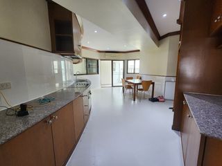 出租 4 卧室 公寓 在 Khlong Toei, 曼谷