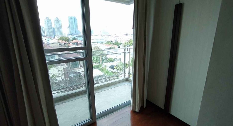 For rent 3 ベッドルーム condo in Watthana, Bangkok
