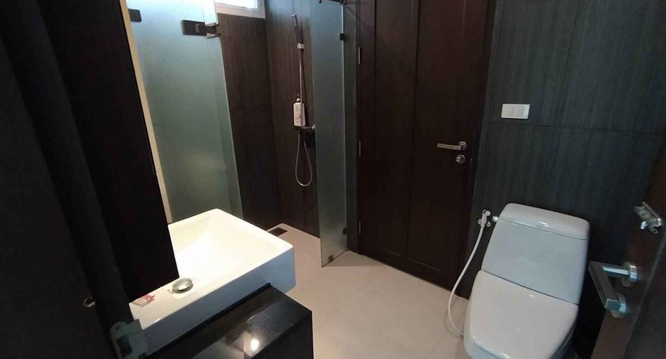 For rent 3 ベッドルーム condo in Watthana, Bangkok