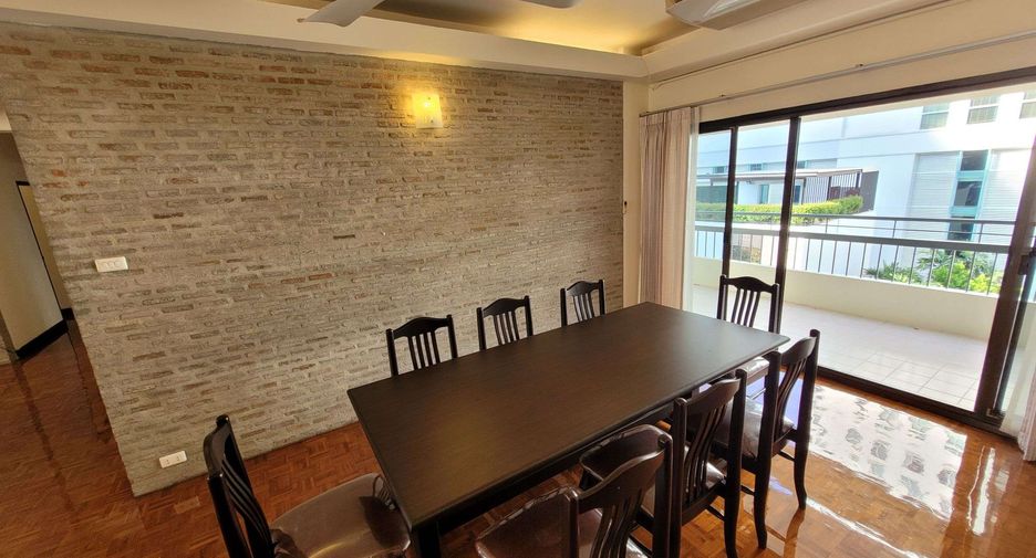 Wohnung zur Miete mit 3 Zimmer in Watthana, Bangkok