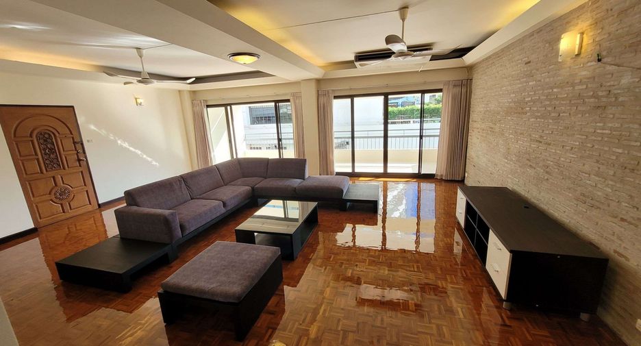Wohnung zur Miete mit 3 Zimmer in Watthana, Bangkok
