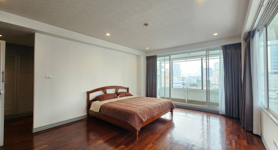 ให้เช่า 4 ห้องนอน คอนโด ใน วัฒนา, กรุงเทพฯ