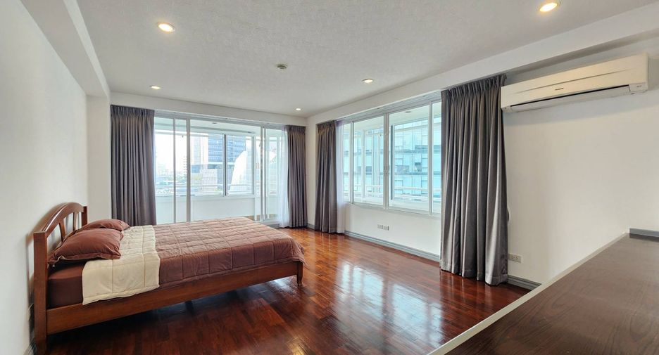 ให้เช่า 4 ห้องนอน คอนโด ใน วัฒนา, กรุงเทพฯ