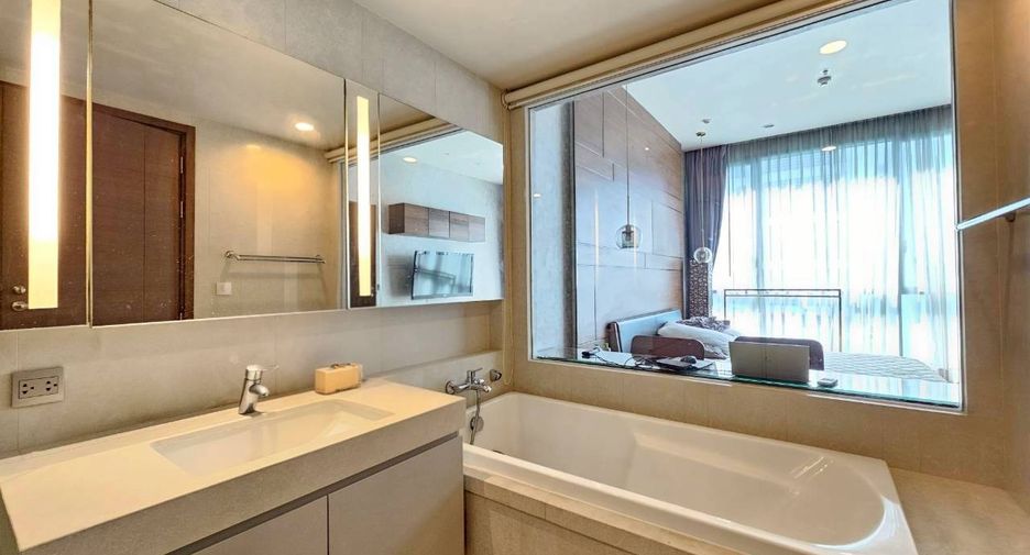 For rent and for sale 1 bed condo in Watthana, Bangkok
