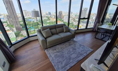 À louer 2 chambres condo à Khlong Toei, Bangkok