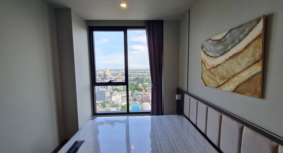For rent 2 bedrooms condo in Khlong Toei, Bangkok