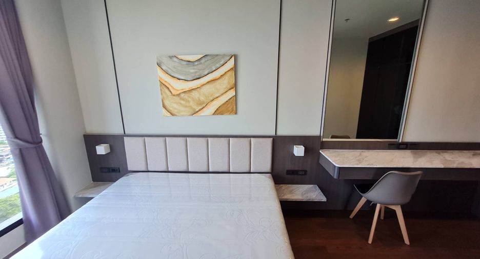For rent 2 bedrooms condo in Khlong Toei, Bangkok