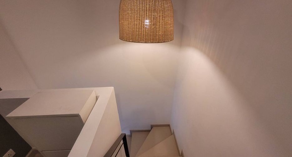 Wohnung zur Miete mit 2 Zimmer in Phra Khanong, Bangkok