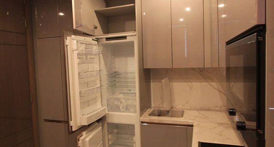 Condo en alquiler y en venta de 1 habitaciones en Watthana, Bangkok