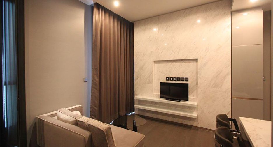 Condo en alquiler y en venta de 1 habitaciones en Watthana, Bangkok
