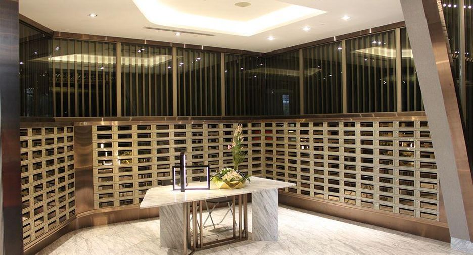 Condo en alquiler y en venta de 1 habitaciones en Watthana, Bangkok