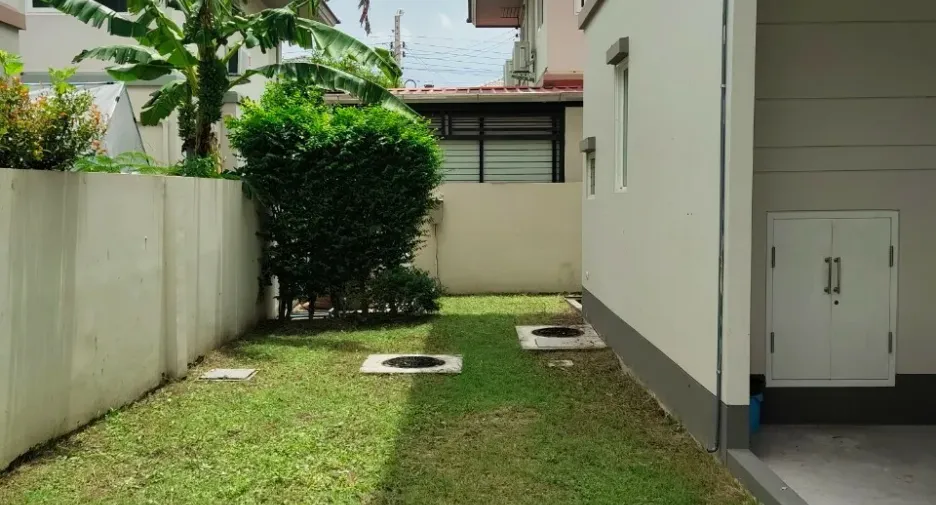 Casa en venta de 3 habitaciones en Bang Bua Thong, Nonthaburi