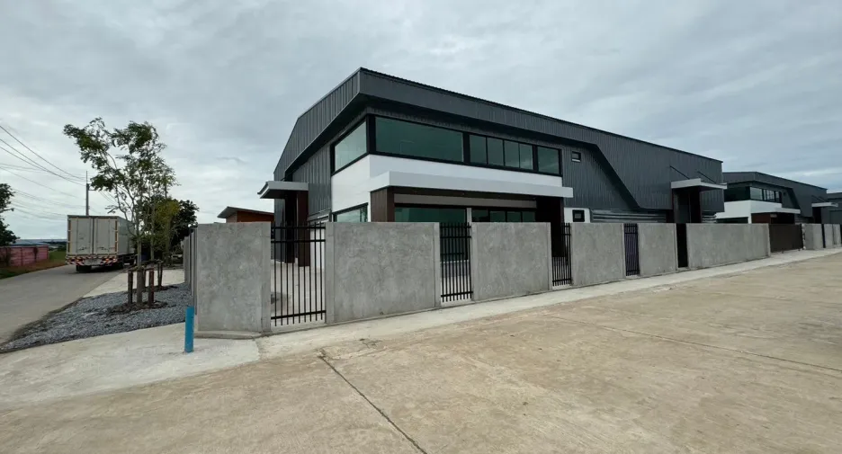 For sale スタジオ house in Bang Len, Nakhon Pathom