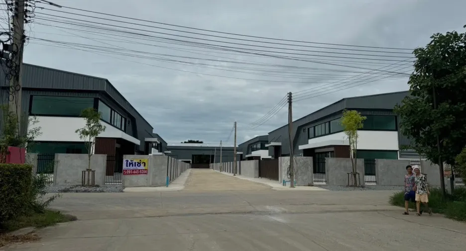 For sale スタジオ house in Bang Len, Nakhon Pathom
