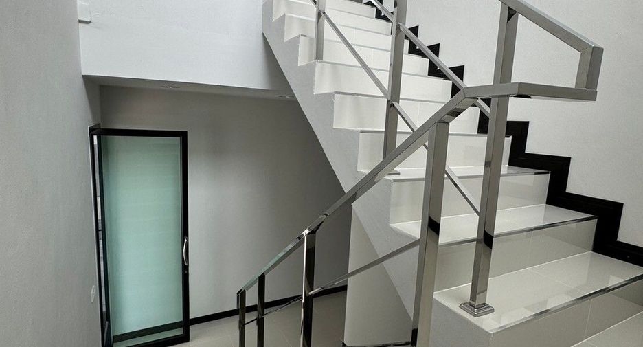 For sale studio house in Bang Len, Nakhon Pathom