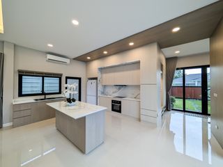 Haus zur Miete mit 3 Zimmer in Bang Lamung, Chonburi