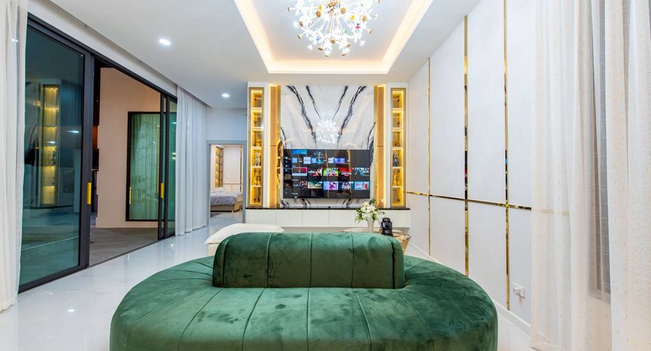 Casa en venta de 4 habitaciones en Bang Lamung, Chonburi
