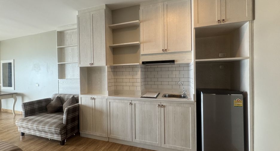 For sale studio condo 