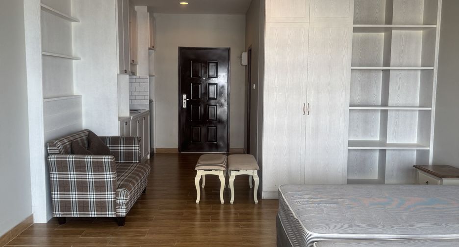 For sale studio condo 