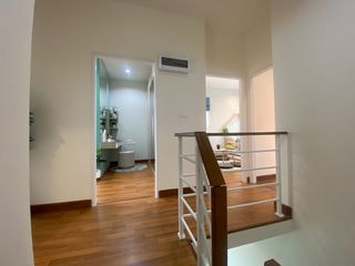 Casa adosada en venta de 4 habitaciones en Bang Lamung, Chonburi