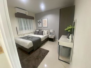 Casa adosada en venta de 4 habitaciones en Bang Lamung, Chonburi