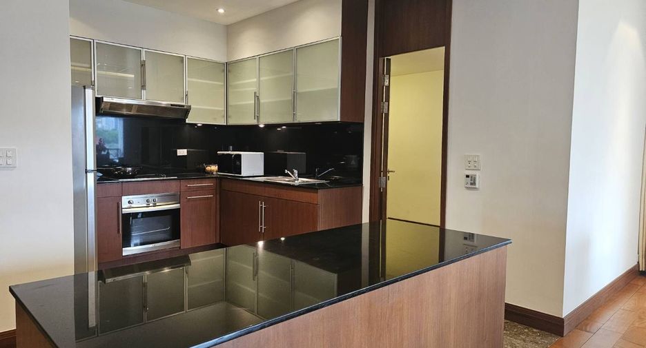 Wohnung zur Miete mit 3 Zimmer in Pathum Wan, Bangkok
