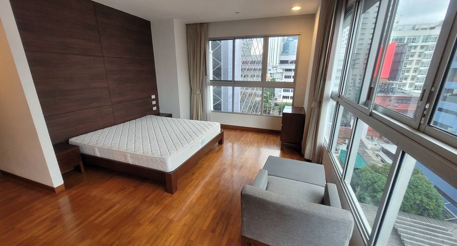Wohnung zur Miete mit 3 Zimmer in Watthana, Bangkok