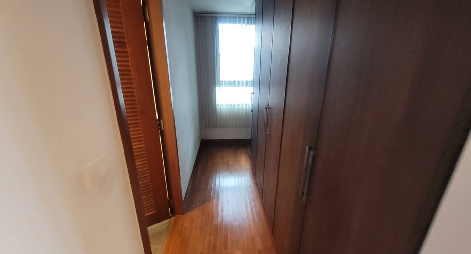Wohnung zur Miete mit 3 Zimmer in Watthana, Bangkok