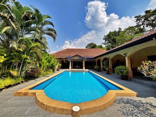 For sale 4 bedrooms house in Bang Lamung, Chonburi