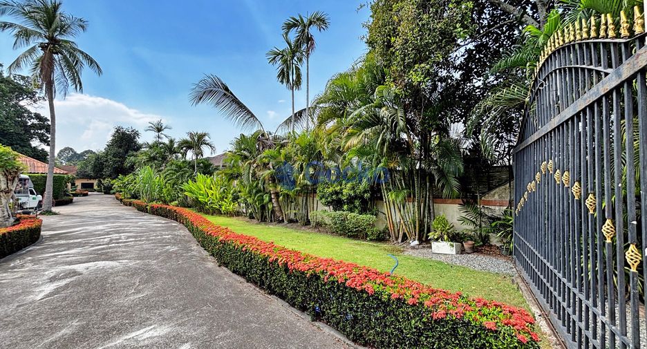 Casa en venta de 4 habitaciones en Bang Lamung, Chonburi