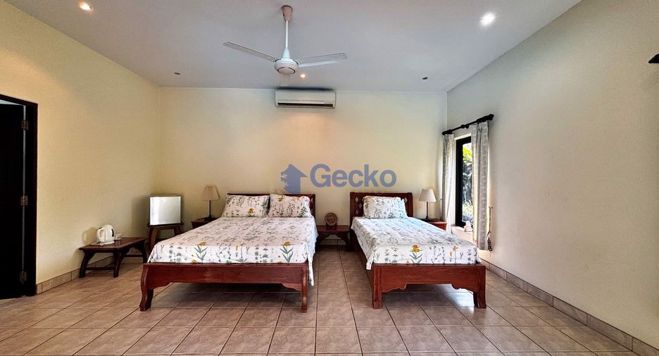 Casa en venta de 4 habitaciones en Bang Lamung, Chonburi