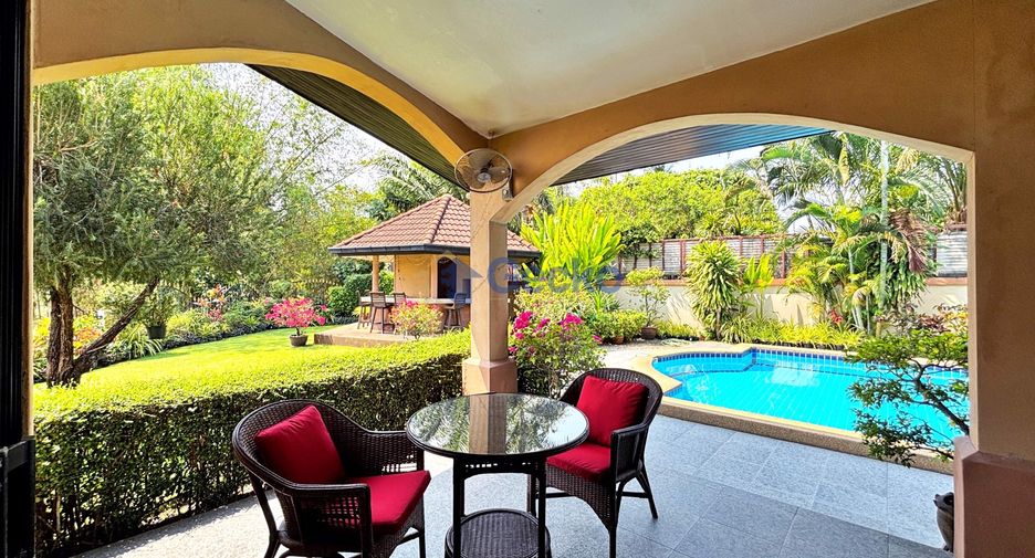 Casa en venta de 4 habitaciones en Bang Lamung, Chonburi