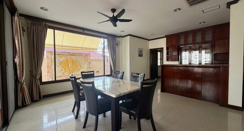 À vendre 4 chambres maison à Bang Lamung, Chonburi