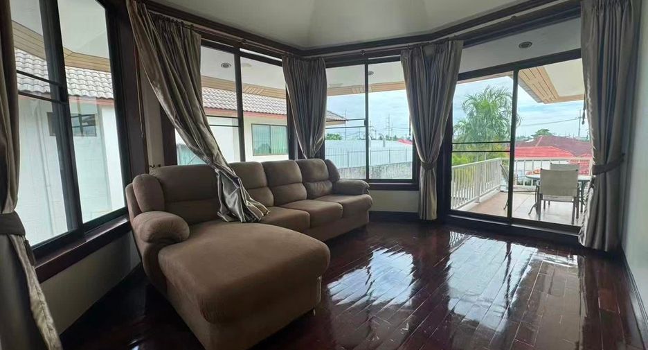 À vendre 4 chambres maison à Bang Lamung, Chonburi