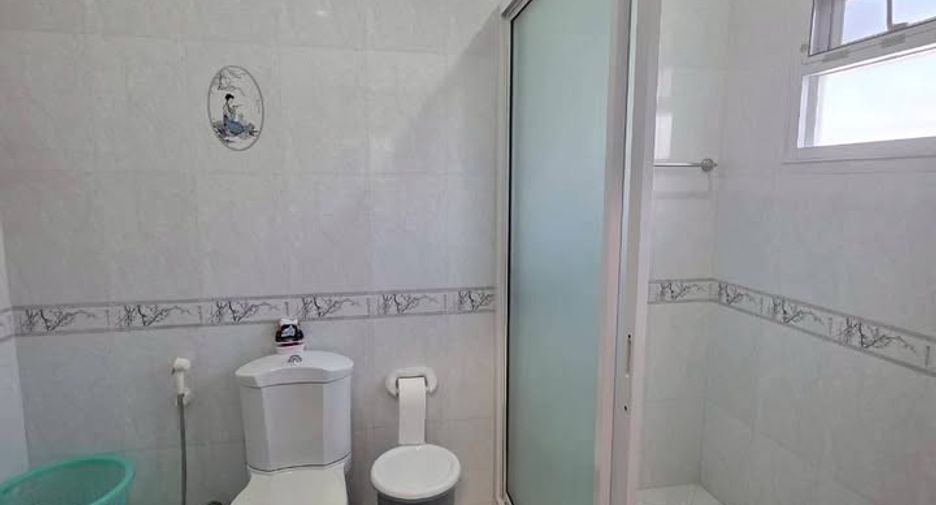 For sale 3 bedrooms house in Bang Lamung, Chonburi