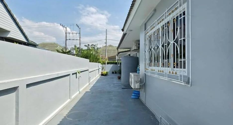 For sale 3 bedrooms house in Bang Lamung, Chonburi