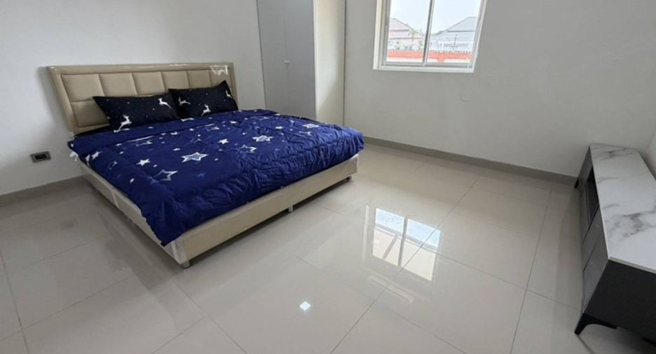 À vendre 6 chambres maison à Bang Lamung, Chonburi