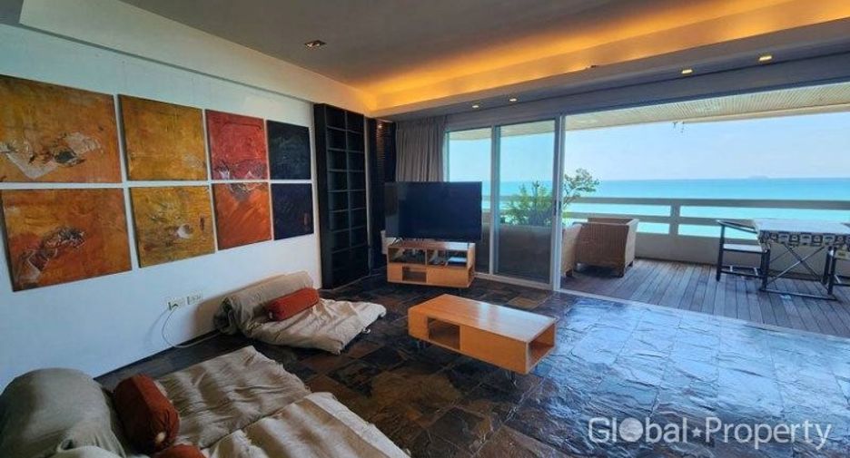 For sale 1 bed condo in Pratumnak, Pattaya