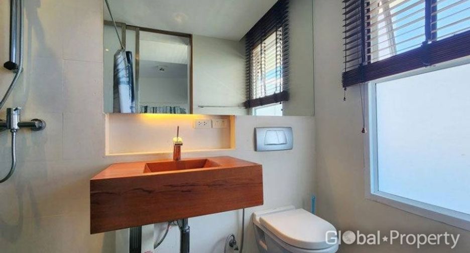 For sale 1 bed condo in Pratumnak, Pattaya