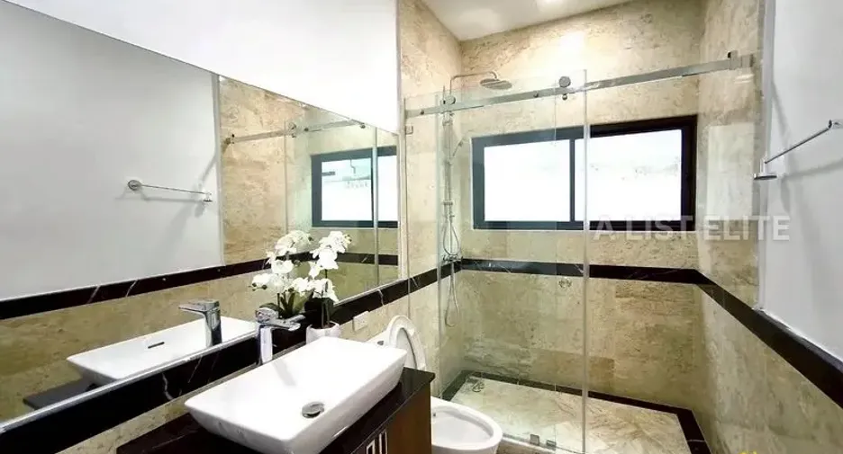 For rent 4 bedrooms house in Bang Lamung, Chonburi