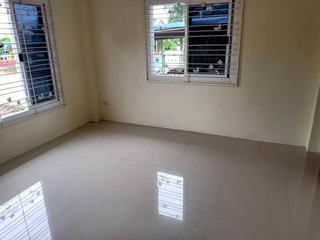 出售 2 卧室 独立屋 在 Nikhom Phatthana, Rayong
