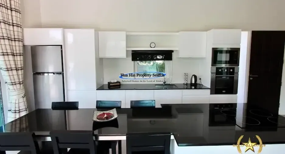For sale 3 ベッドルーム house in Sam Roi Yot, Prachuap Khiri Khan