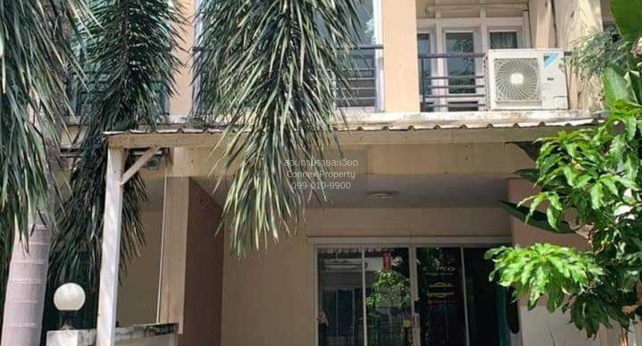 For rent 3 ベッドルーム townhouse in Khan Na Yao, Bangkok