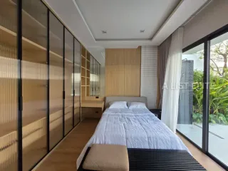 À louer 4 chambres maison à Bang Lamung, Chonburi