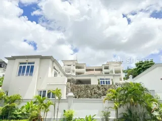 À louer 5 chambres maison à Bang Lamung, Chonburi
