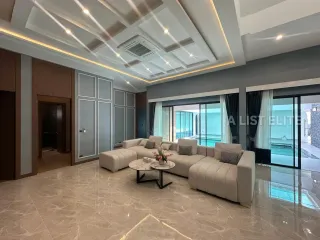 For Rent 5 Bedroom House In Bang Lamung, Chonburi