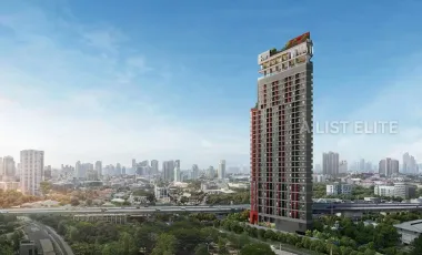 For sale 2 bedrooms condo in Huai Khwang, Bangkok