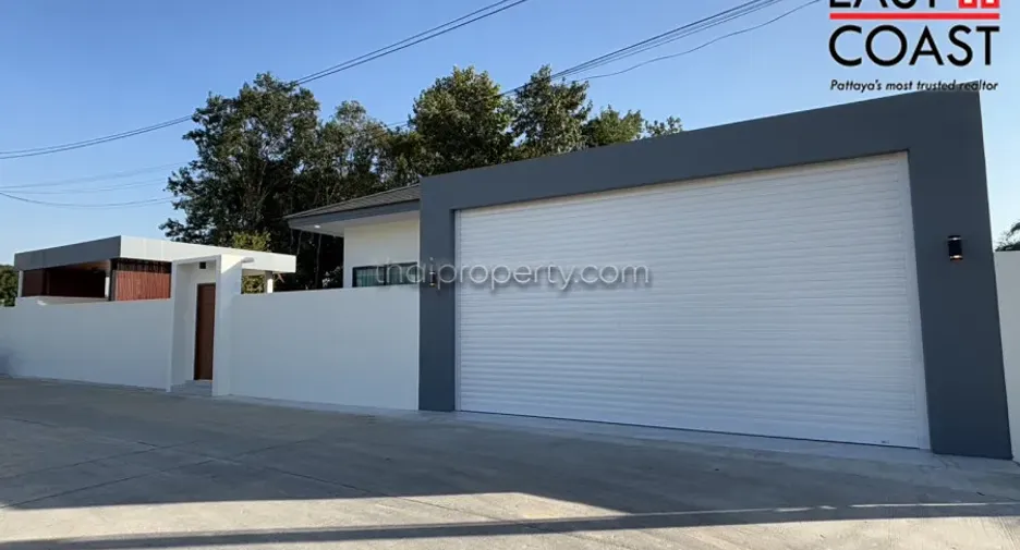 For rent and for sale 3 bedrooms house in Bang Lamung, Chonburi