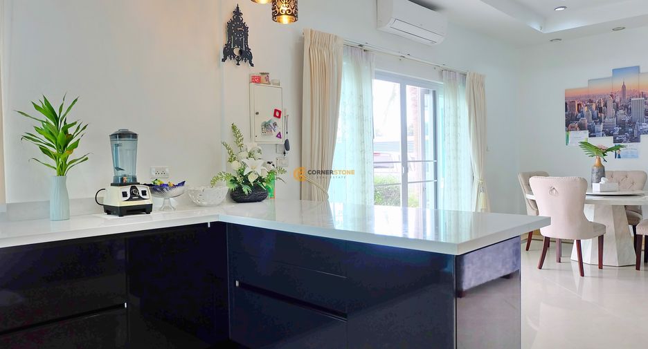 For sale 4 ベッドルーム house in Huay Yai, Pattaya